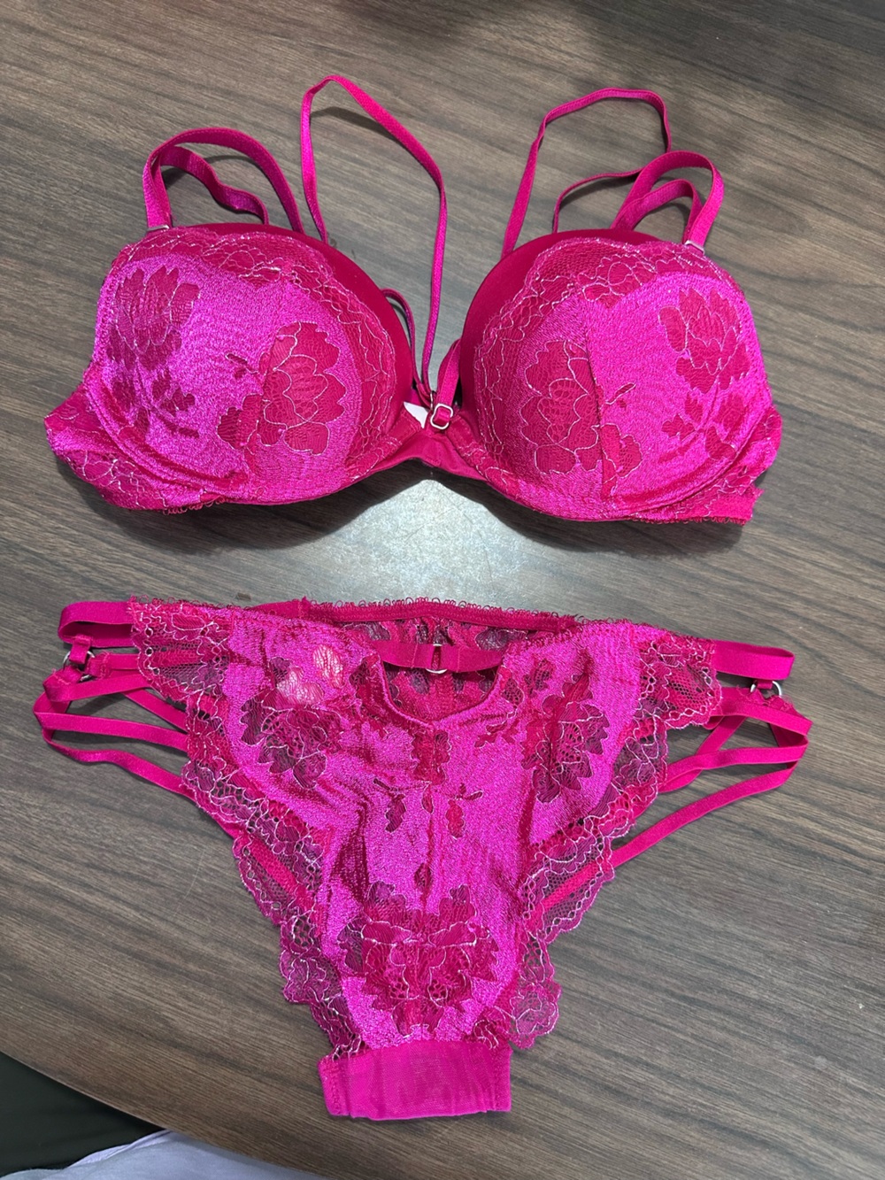 Victoria's Secret Very Sexy Fuchsia Lace Push-Up Strappy Bra & Strappy Bikini